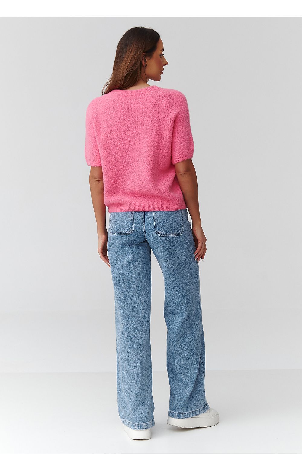 Short sleeve sweater model 224084 Makadamia