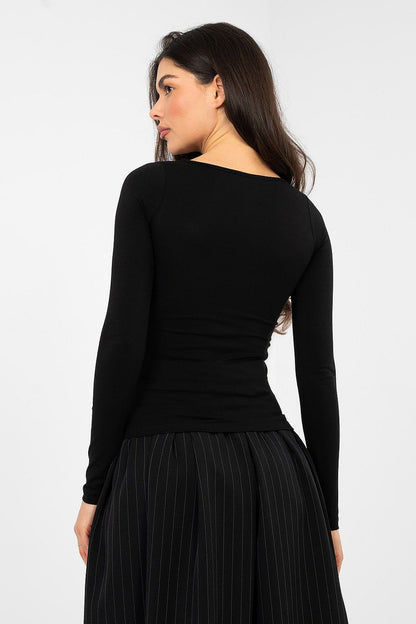  Blouse model 224774 Rue Paris 